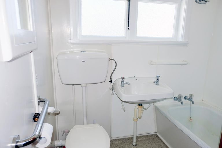 Photo of property in 26 Colne Street, Oamaru North, Oamaru, 9400
