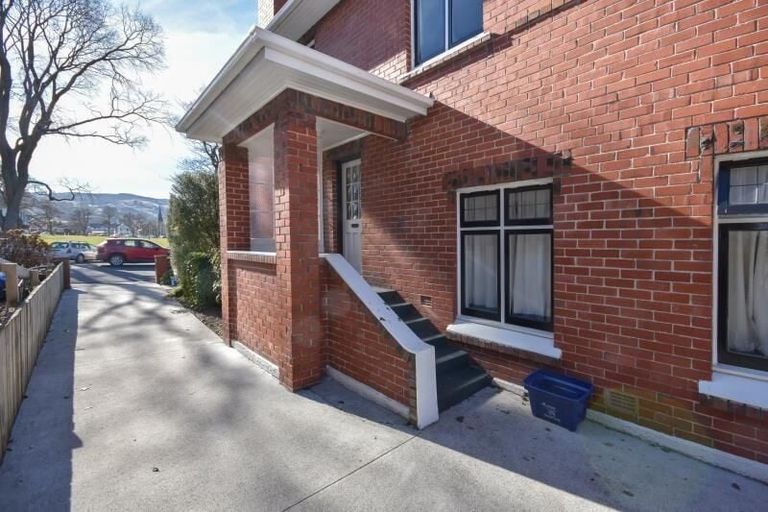 Photo of property in 32 Saint David Street, North Dunedin, Dunedin, 9016