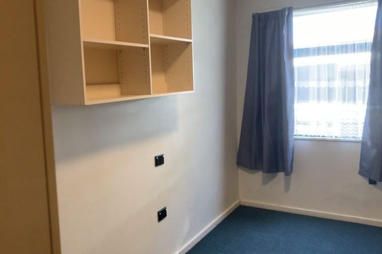 Photo of property in Te Awhina Apartments, 22u6 Sussex Street, Mount Cook, Wellington, 6021