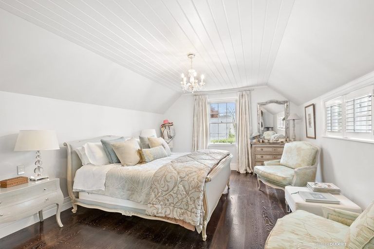 Photo of property in Wyett House, 12 Main Street, Greytown, 5712