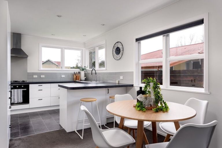 Photo of property in 24 Daphne Place, Outer Kaiti, Gisborne, 4010