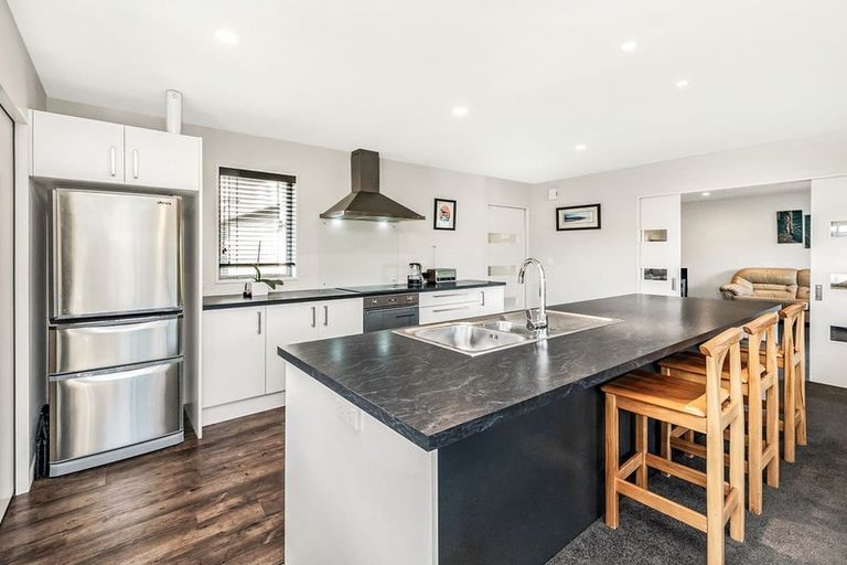 Photo of property in 56 Lewis Crescent, Rolleston, 7614