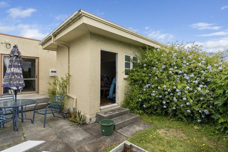 Photo of property in 38 Sweetman Avenue, Paraparaumu Beach, Paraparaumu, 5032