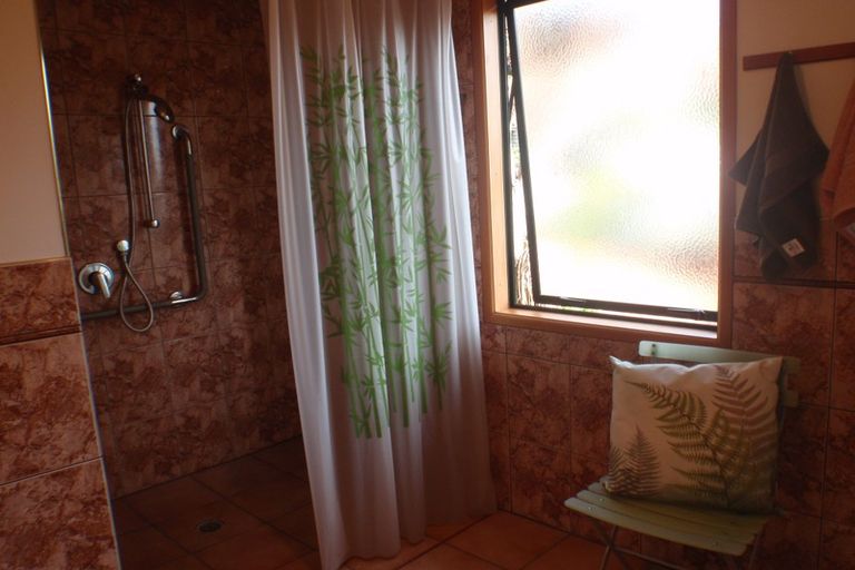 Photo of property in 2 Motuhora Rise, Whakatane, 3120