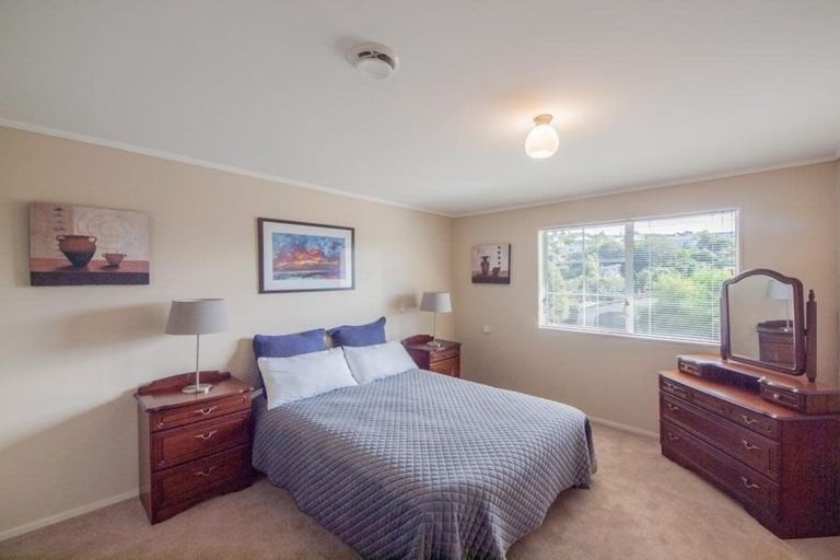 Photo of property in 7 Waterford Drive, Churton Park, Wellington, 6037