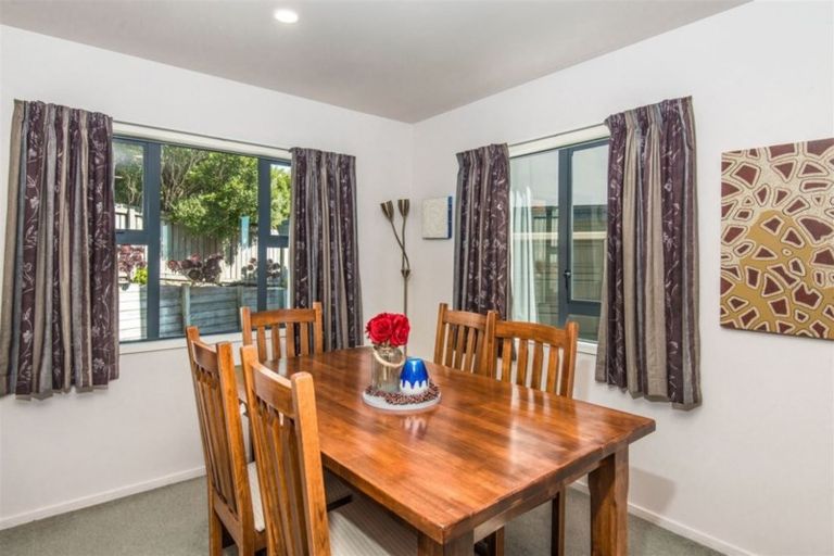 Photo of property in 31 Bathgate Street, Johnsonville, Wellington, 6037