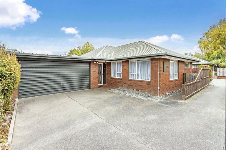 Photo of property in 332 Harewood Road, Bishopdale, Christchurch, 8053