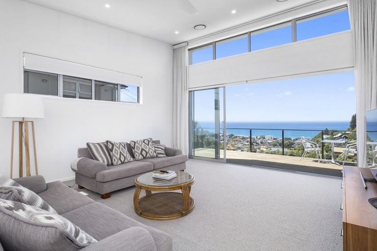 Photo of property in 34 Seaview Terrace, Kew, Dunedin, 9012