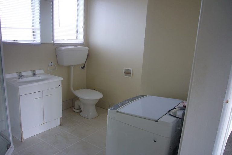 Photo of property in 10a Clinton Way, Kingston, Wellington, 6021