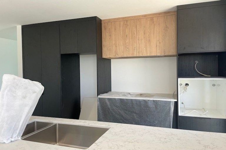 Photo of property in 72 Turuturu Road, Hawera, 4674