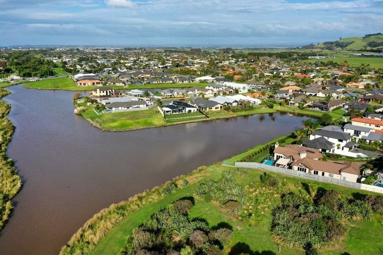 Photo of property in 163 Oriental Parade, Papamoa Beach, Papamoa, 3118