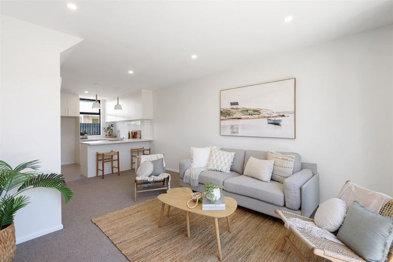 Photo of property in 2/63 Poulson Street, Addington, Christchurch, 8024