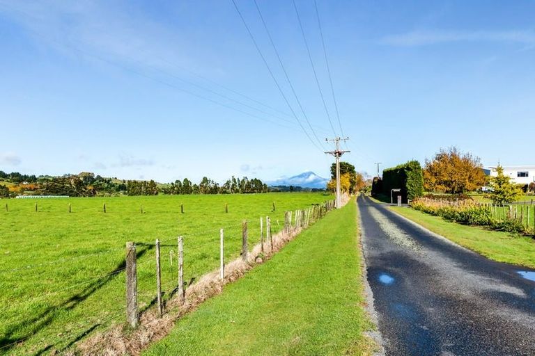 Photo of property in 51 Wilson Road, Urenui, 4375