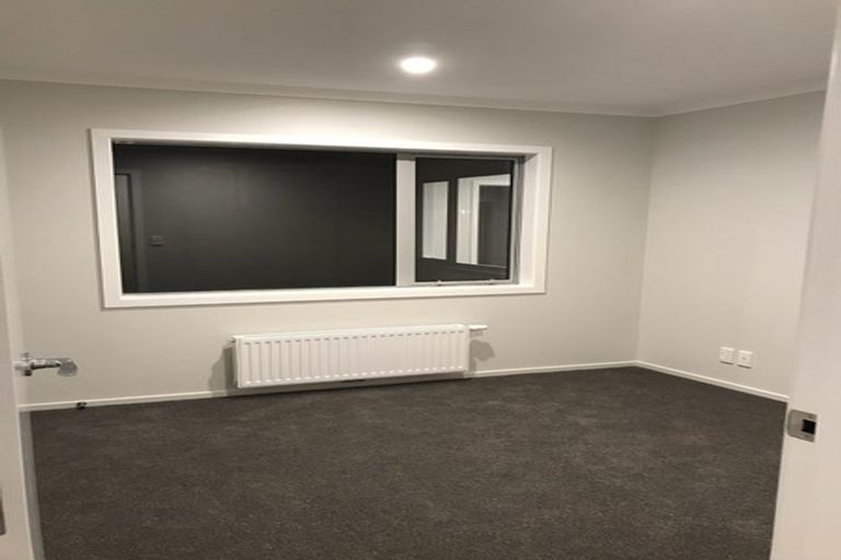 Photo of property in 3 Henrietta Maxwell Grove, Wainuiomata, Lower Hutt, 5014