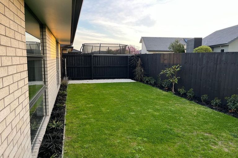 Photo of property in 9 Selfe Crescent, Burwood, Christchurch, 8083