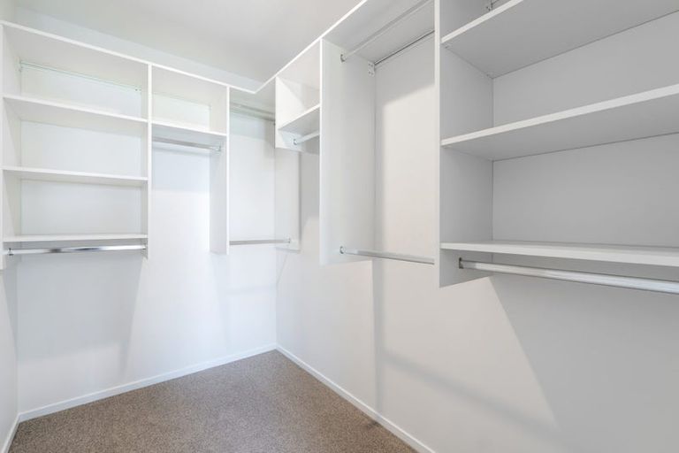 Photo of property in 121 Waituarua Drive, Takanini, Auckland, 2112