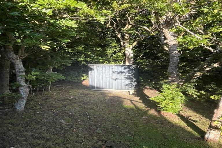 Photo of property in 325 Grays Road, Pauatahanui, Porirua, 5381
