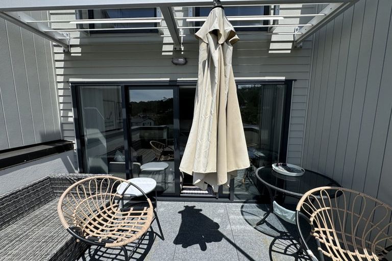 Photo of property in 4 Mangrove Lane, Albany Heights, Auckland, 0632