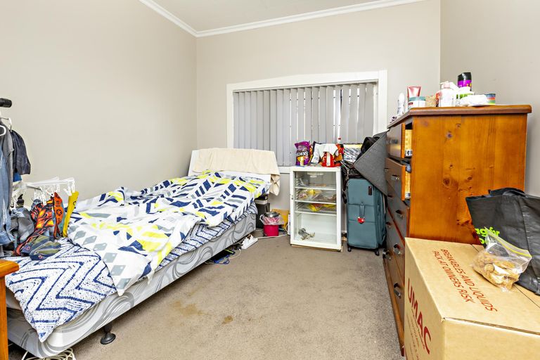 Photo of property in 63 Gray Avenue, Mangere East, Auckland, 2024
