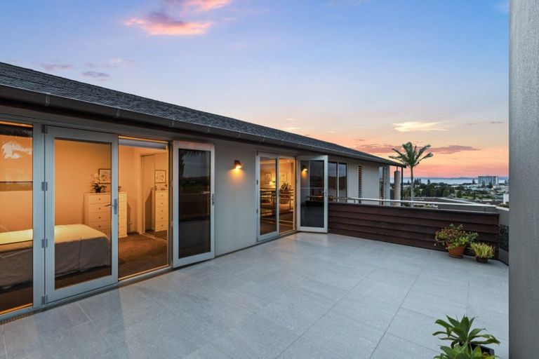 Photo of property in 20 The Ritz, Orewa, 0931
