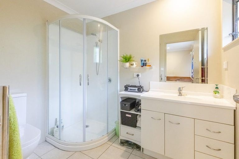 Photo of property in 8a Chester Street, Taradale, Napier, 4112