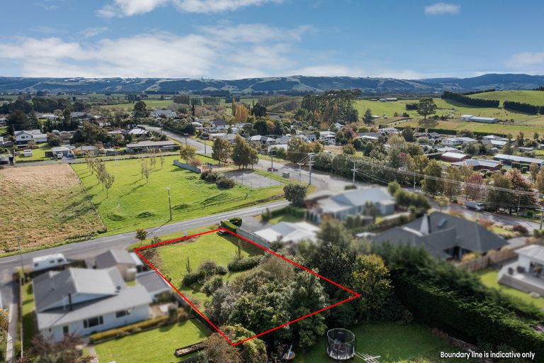 Photo of property in 24 Douglas Street, Allanton, Mosgiel, 9092