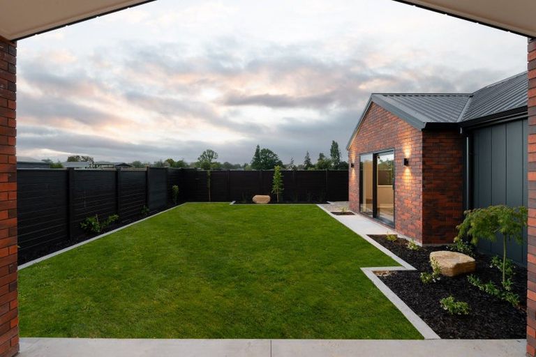 Photo of property in 52 Hugo Shaw Drive, Cambridge, 3434