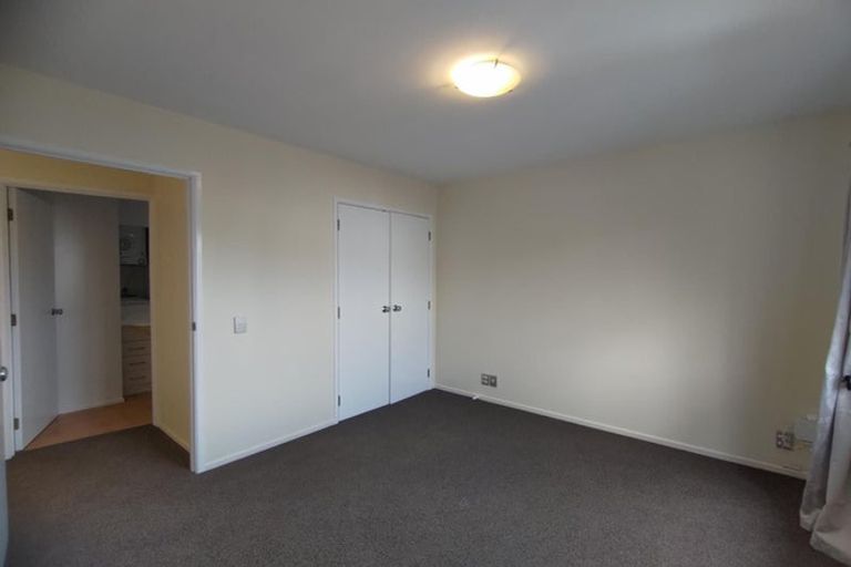 Photo of property in The Grange, 88/92 Bush Road, Albany, Auckland, 0632