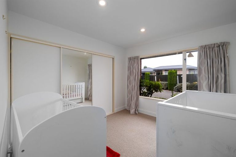 Photo of property in 78a Staveley Street, Avonhead, Christchurch, 8042