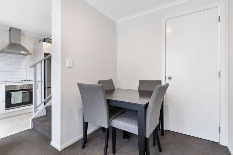 Photo of property in 113u2 Knighton Road, Hillcrest, Hamilton, 3216