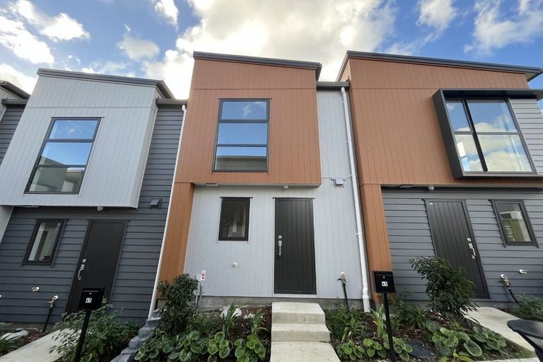 Photo of property in 45 Raupeti Lane, Henderson, 0612