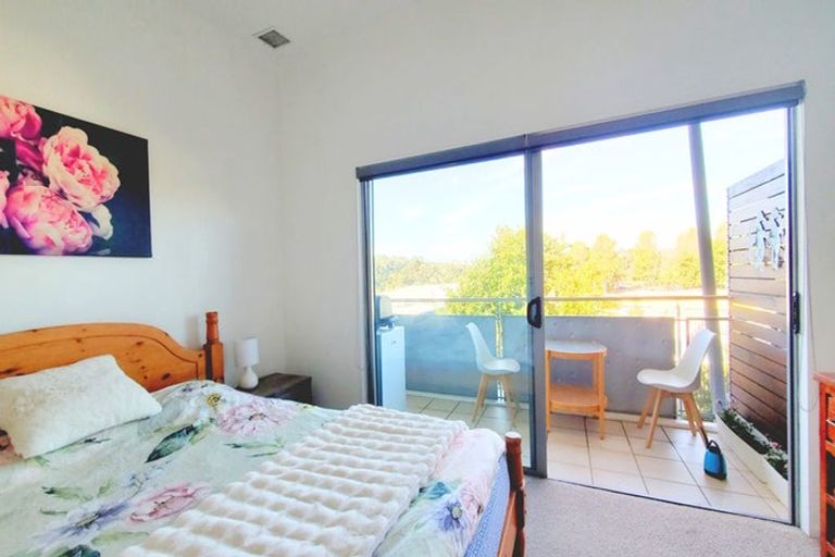 Photo of property in Albany Central, 43a/210 Dairy Flat Highway, Albany, Auckland, 0632