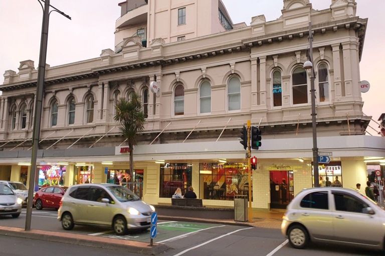 Photo of property in Maison Cabriole Building, 60u3 Courtenay Place, Te Aro, Wellington, 6011