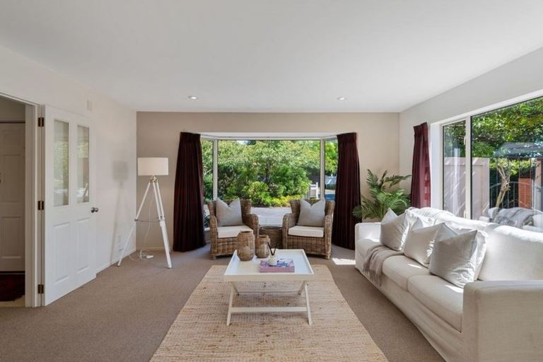 Photo of property in 2 Lewisham Park, St Albans, Christchurch, 8052