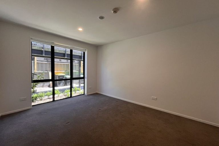 Photo of property in 1/g02 Hewitts Road, Merivale, Christchurch, 8014