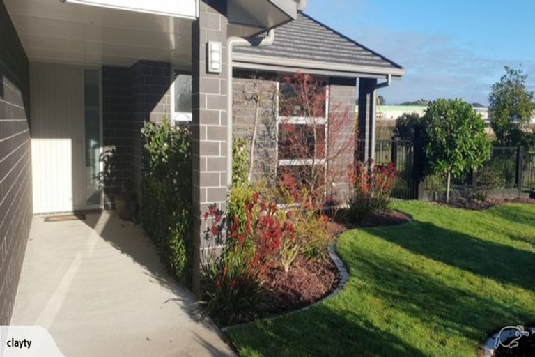 Photo of property in 222 Lakes Boulevard, Pyes Pa, Tauranga, 3112
