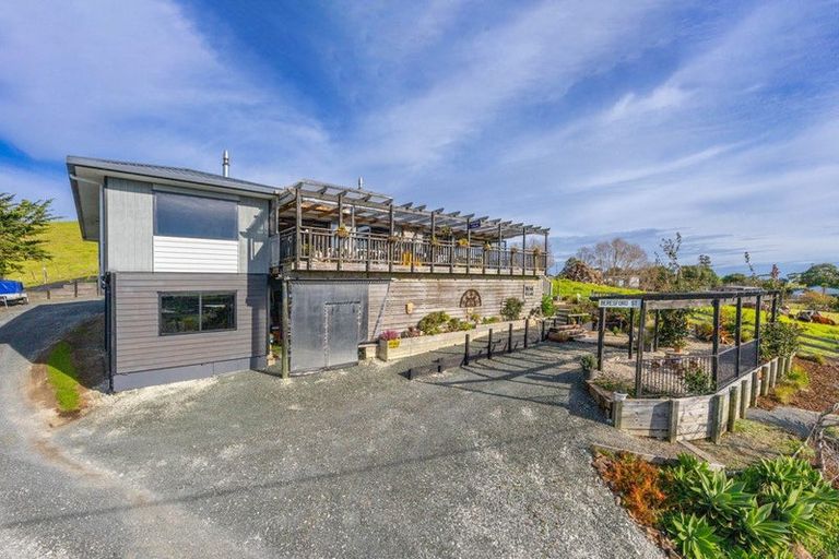 Photo of property in 16 Bennett Street, Port Albert, Wellsford, 0973