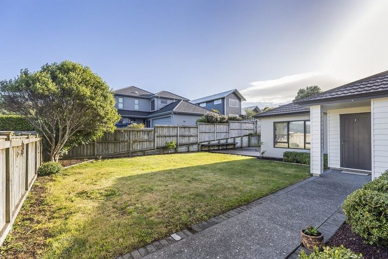 Photo of property in 3 Nelson Avenue, Aotea, Porirua, 5024