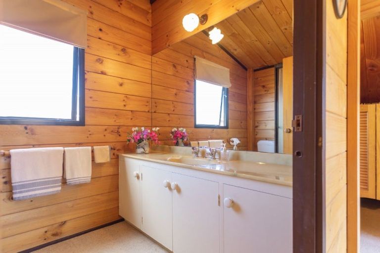 Photo of property in 200 Leighton Road, Whangamata, 3620