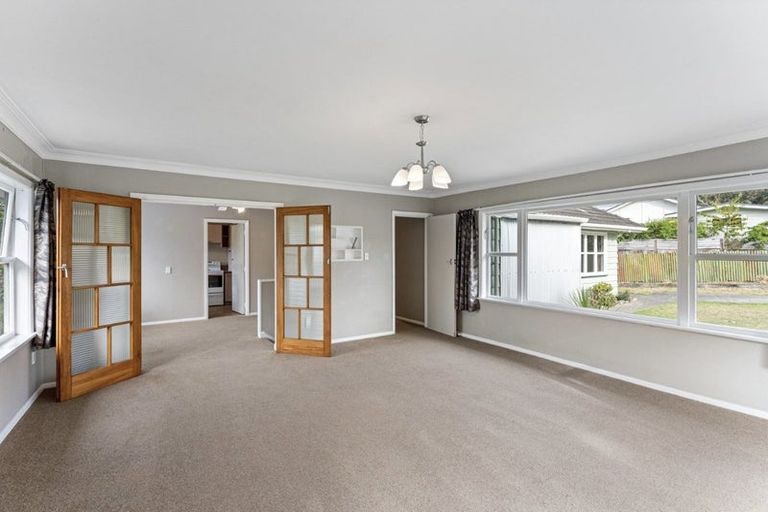 Photo of property in 9 Bluegum Road, Paraparaumu Beach, Paraparaumu, 5032