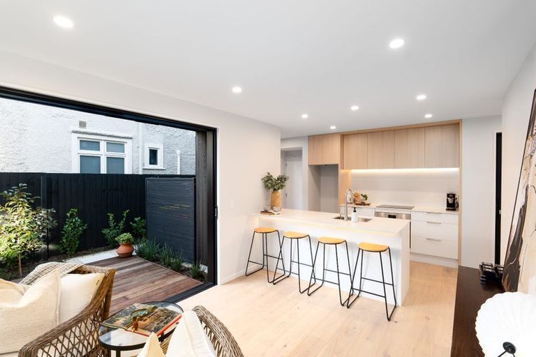 Photo of property in 6/9 Innes Road, St Albans, Christchurch, 8052