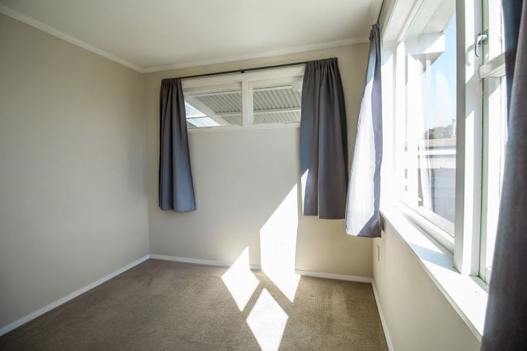 Photo of property in 241 Vogel Street, Roslyn, Palmerston North, 4414