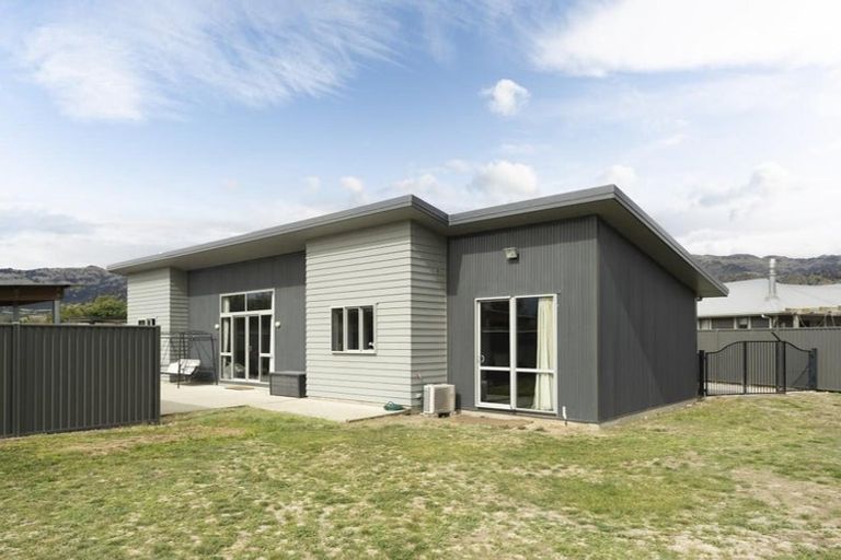 Photo of property in 39b Missy Crescent, Mount Pisa, Cromwell, 9383