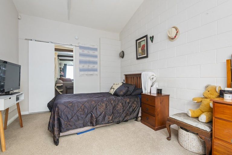 Photo of property in 31 Somerset Crescent, Highbury, Palmerston North, 4412