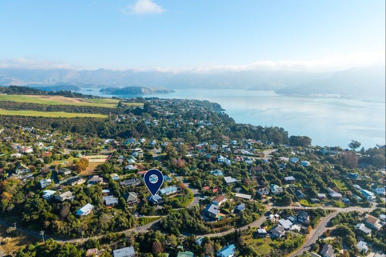 Photo of property in 17 Te Ra Crescent, Diamond Harbour, 8972