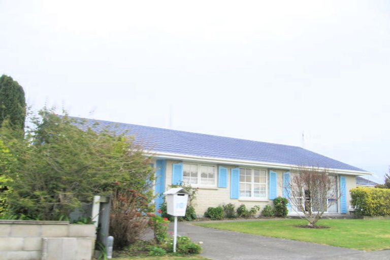 Photo of property in 20 Oxford Street, Taradale, Napier, 4112