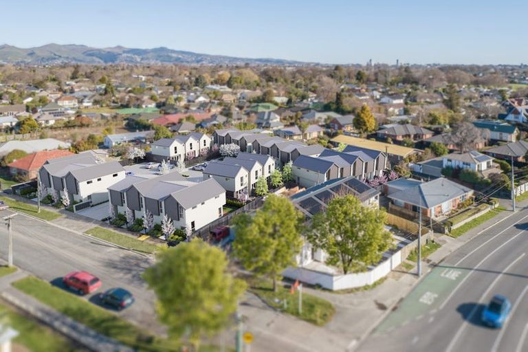 Photo of property in 35 Bampton Street, Burwood, Christchurch, 8061