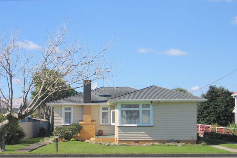 Photo of property in 34 Park Street, Foxton, 4814