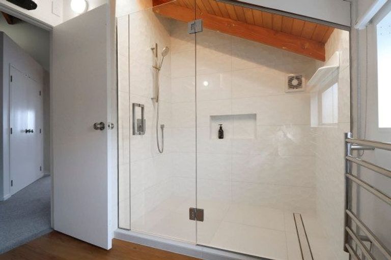 Photo of property in 3 Rewiti Avenue, Takapuna, Auckland, 0622