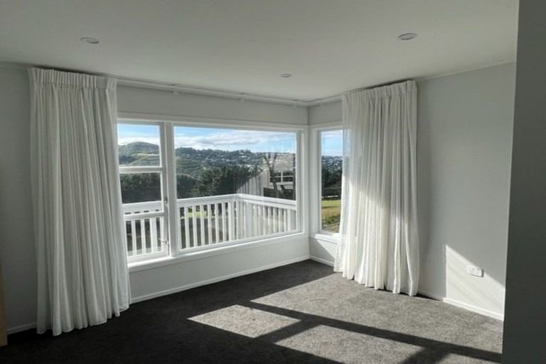 Photo of property in 25 Breton Grove, Kingston, Wellington, 6021